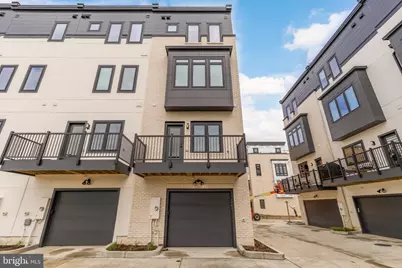 39 Lower Service Court NW, Washington, DC 20001 - Photo 13