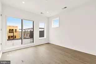 39 Lower Service Ct NW, Washington, DC 20001 - Photo 7