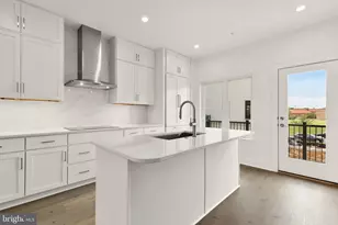 39 Lower Service Ct NW, Washington, DC 20001 - Photo 3