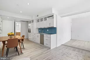 2424 17th St NW, Washington, DC 20009 - Photo 5