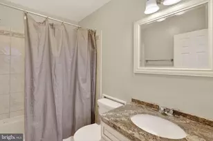 1353 C St SE, Washington, DC 20003 - Photo 17