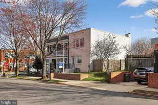 1353 C St SE, Washington, DC 20003 - Photo 21