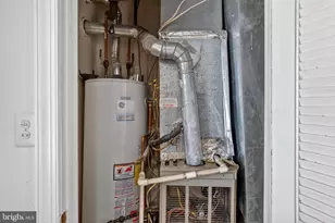 1353 C St SE, Washington, DC 20003 - Photo 9