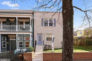 1353 C St SE, Washington, DC 20003 - Photo 25
