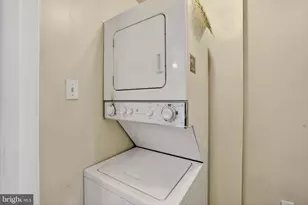 1353 C St SE, Washington, DC 20003 - Photo 5