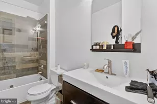 245 15th St SE, Washington, DC 20003 - Photo 15