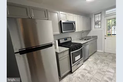 4025 Clay Place NE, Washington, DC 20019 - Photo 5