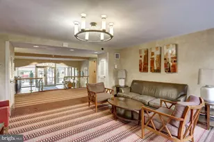 950 25th St NW, Washington, DC 20037 - Photo 5