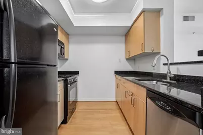 1000 New Jersey Avenue SE #514, Washington, DC 20003 - Photo 9