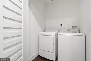 2715 17th St NE, Washington, DC 20018 - Photo 25