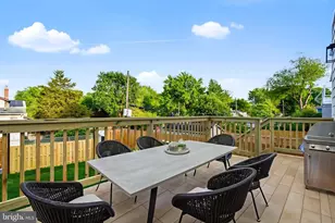 2715 17th St NE, Washington, DC 20018 - Photo 35