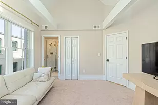 3350 17th St NW, Washington, DC 20010 - Photo 25