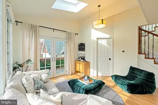 3350 17th St NW, Washington, DC 20010 - Photo 13