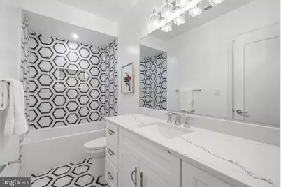 5047 Macarthur Boulevard NW, Washington, DC 20016 - Photo 51