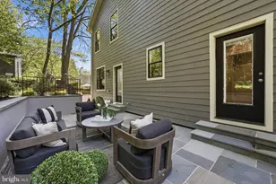 5047 MacArthur Blvd NW, Washington, DC 20016 - Photo 69