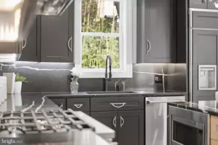 5047 MacArthur Blvd NW, Washington, DC 20016 - Photo 23