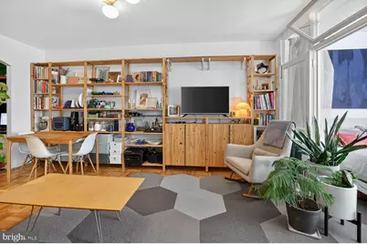 1 Scott Circle NW #106, Washington, DC 20036 - Photo 3