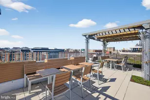 1 Scott Cir NW, Washington, DC 20036 - Photo 15