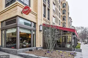 3001 Veazey Terrace NW, Washington, DC 20008 - Photo 29