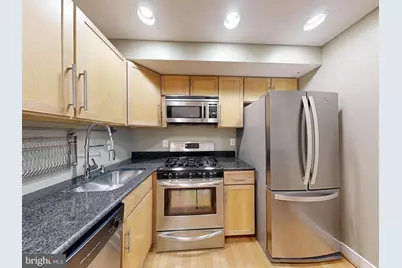 6 Rhode Island Avenue NW #2, Washington, DC 20001 - Photo 17