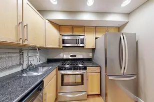 6 Rhode Island Ave NW, Washington, DC 20001 - Photo 17
