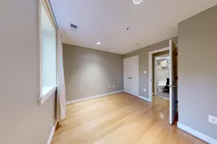 6 Rhode Island Ave NW, Washington, DC 20001 - Photo 11