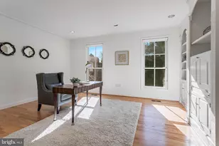 4709 Foxhall Cres NW, Washington, DC 20007 - Photo 21