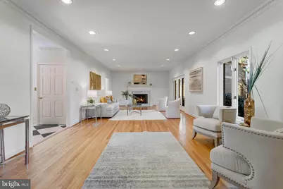 4709 Foxhall Crescent NW, Washington, DC 20007 - Photo 17