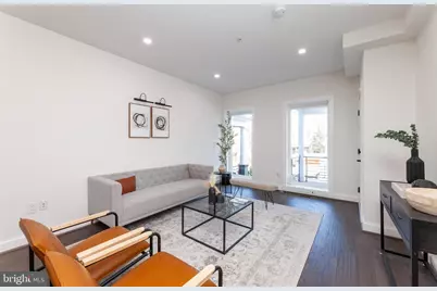 734 Kenyon Street NW #2, Washington, DC 20010 - Photo 3