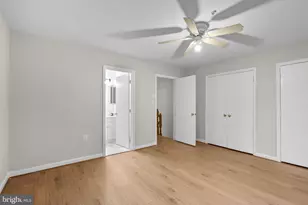 842 Hr Dr SE, Washington, DC 20032 - Photo 17