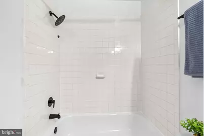 842 Hr Drive SE, Washington, DC 20032 - Photo 19