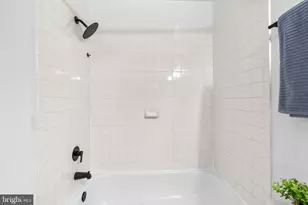 842 Hr Dr SE, Washington, DC 20032 - Photo 19