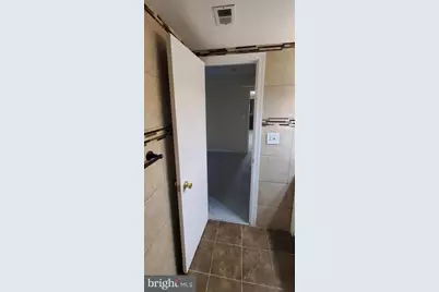 1429 Girard Street NW #205, Washington, DC 20009 - Photo 17