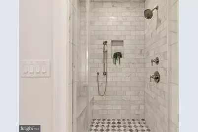 25 T Street NW, Washington, DC 20001 - Photo 33