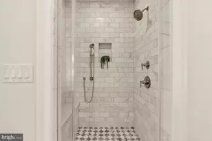 25 T St NW, Washington, DC 20001 - Photo 33