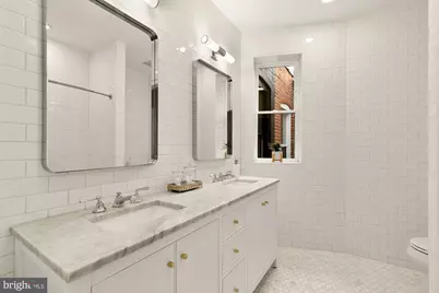 25 T Street NW, Washington, DC 20001 - Photo 37