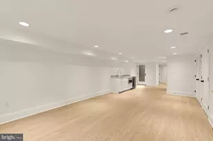 25 T St NW, Washington, DC 20001 - Photo 41