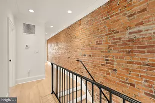 25 T St NW, Washington, DC 20001 - Photo 27