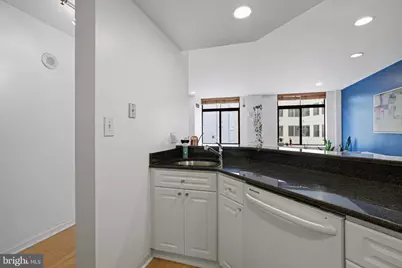 1312 Massachusetts Avenue NW #406, Washington, DC 20005 - Photo 11