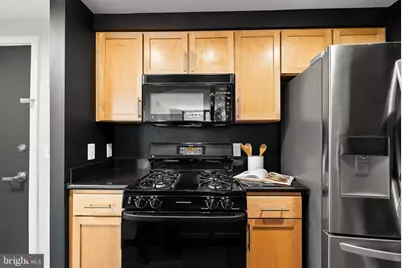 3883 Connecticut Avenue NW #303, Washington, DC 20008 - Photo 7