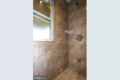 1535 K Street SE, Washington, DC 20003 - Photo 13