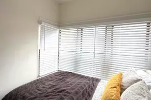 2040 Belmont Rd NW, Washington, DC 20009 - Photo 13