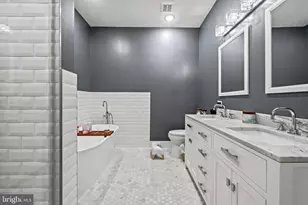 1223 Meigs Pl NE, Washington, DC 20002 - Photo 23