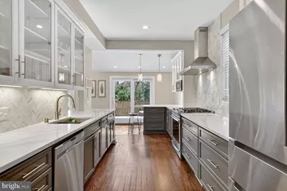 5014 Klingle Street NW, Washington, DC 20016 - Photo 9