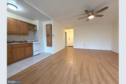 4100 W Street NW #303, Washington, DC 20007 - Photo 5