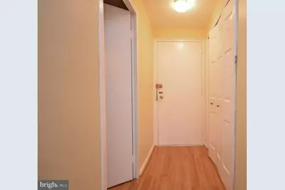 4100 W Street NW #303, Washington, DC 20007 - Photo 9