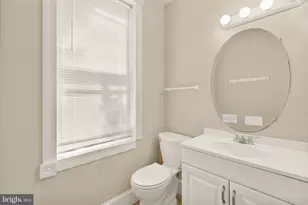 228 East Capitol NE, Washington, DC 20003 - Photo 13