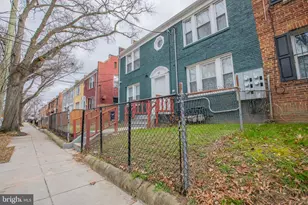 333 Parkland Pl SE, Washington, DC 20032 - Photo 3