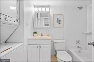 2008 16th St NW, Washington, DC 20009 - Photo 23