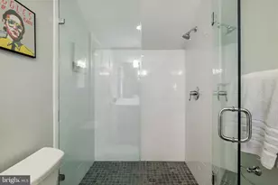 4608 Kenmore Dr NW, Washington, DC 20007 - Photo 37